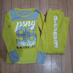 Girls Aeropostale Top and Sweat Pants Size 8